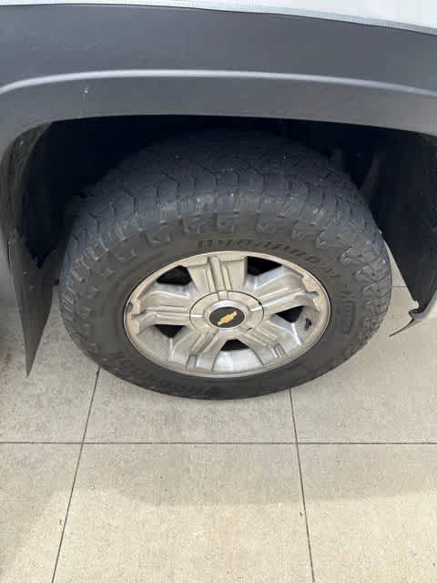 Thumbnail: 2011 Chevrolet Silverado 1500 - 4