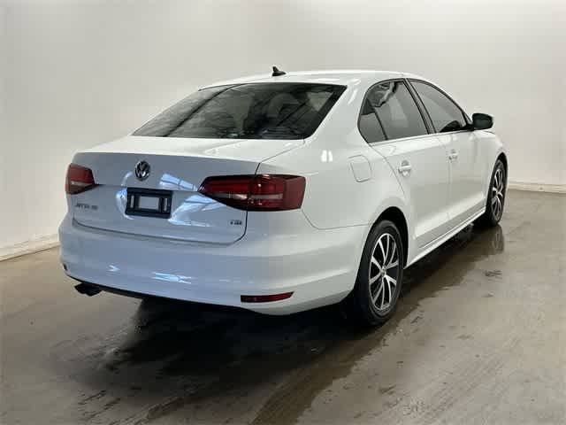 Thumbnail: 2017 Volkswagen Jetta - 33