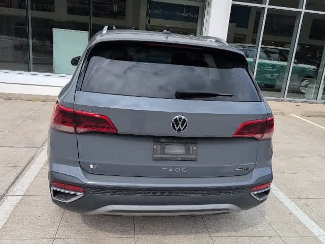 Thumbnail: 2022 Volkswagen Taos - 3