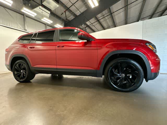 Thumbnail: 2023 Volkswagen Atlas - 3