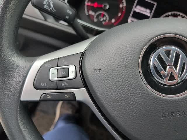Thumbnail: 2021 Volkswagen Jetta - 18