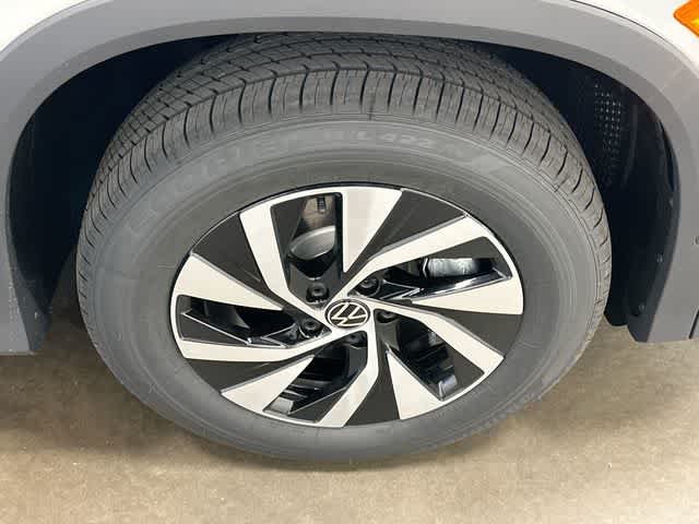 Thumbnail: 2026 Volkswagen Tiguan - 5