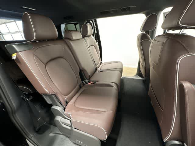 Thumbnail: 2025 Volkswagen ID.Buzz - 23