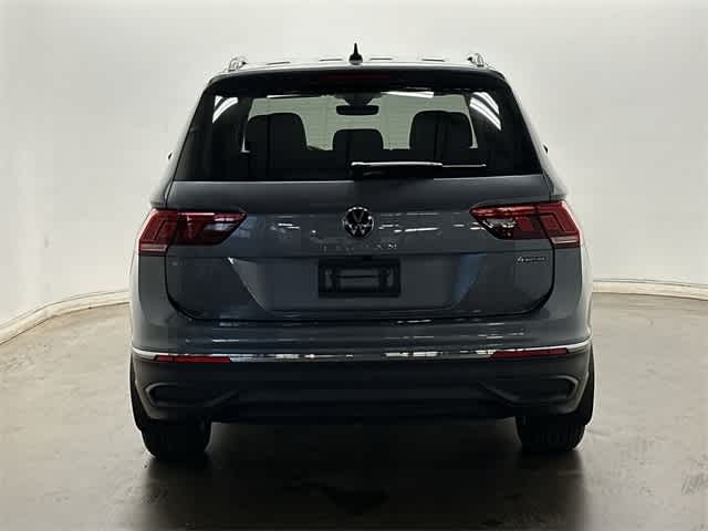 Thumbnail: 2024 Volkswagen Tiguan - 5