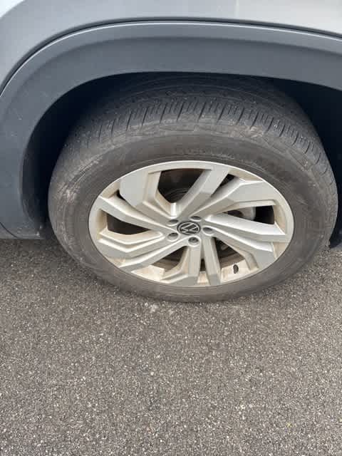 2023 Volkswagen Atlas V6 SE Technology photo 3