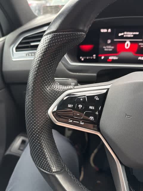 Thumbnail: 2022 Volkswagen Tiguan - 15