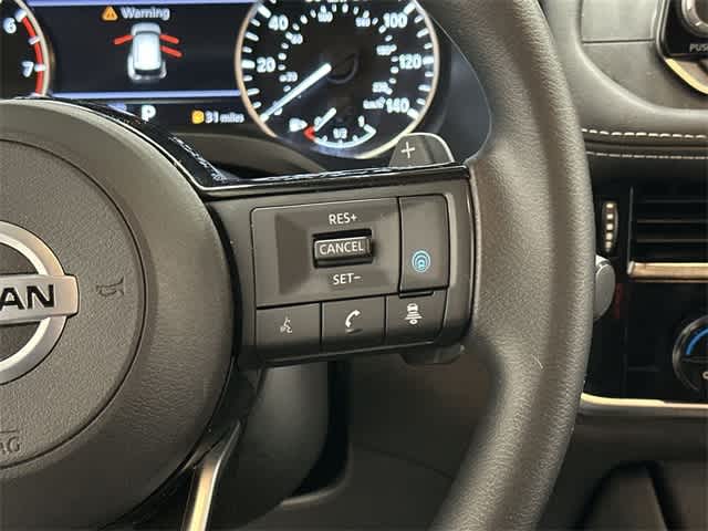 2021 Nissan Rogue SV 9