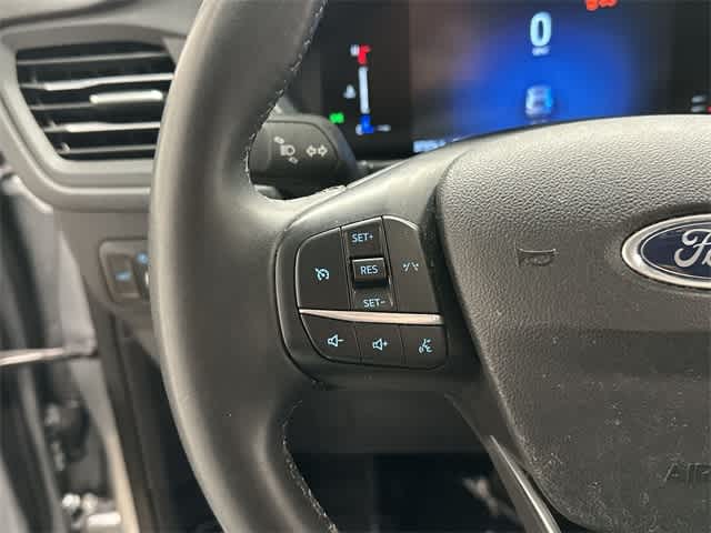 Thumbnail: 2023 Ford Escape - 8