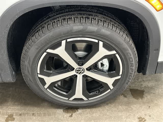 Thumbnail: 2026 Volkswagen Tiguan - 5