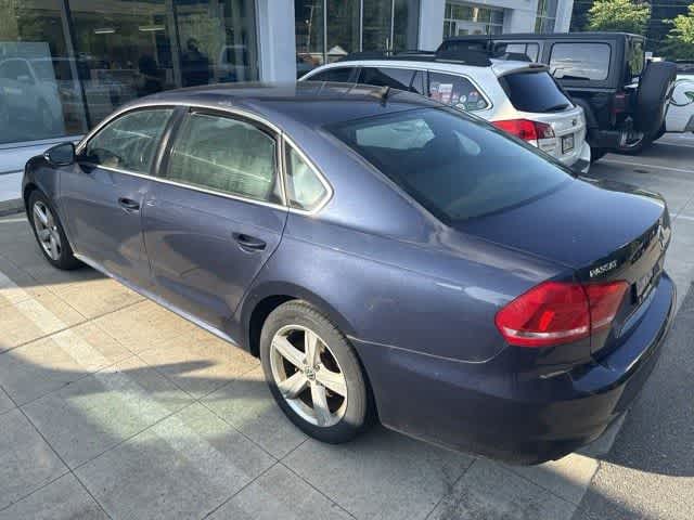 Thumbnail: 2012 Volkswagen Passat - 6