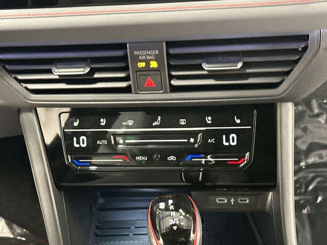 Thumbnail: 2026 Volkswagen Jetta - 16