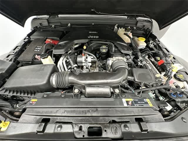 Thumbnail: 2021 Jeep Wrangler - 27