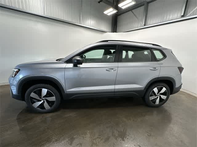 Thumbnail: 2025 Volkswagen Taos - 2