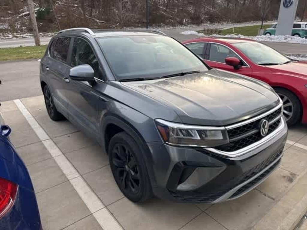 Used 2023 Volkswagen Taos SE SUV