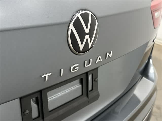 Thumbnail: 2024 Volkswagen Tiguan - 27