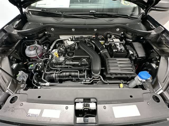 Thumbnail: 2025 Volkswagen Taos - 23