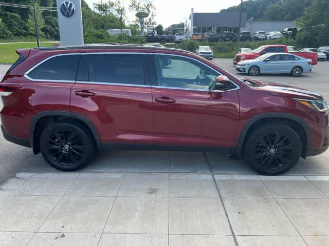 Thumbnail: 2019 Toyota Highlander - 6