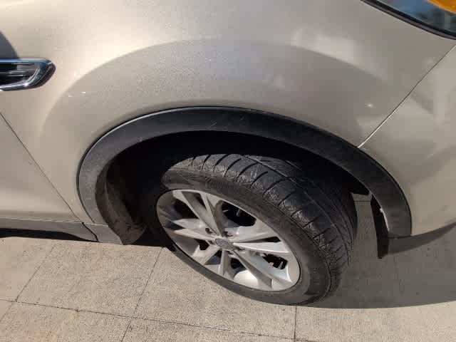 Thumbnail: 2017 Ford Escape - 8