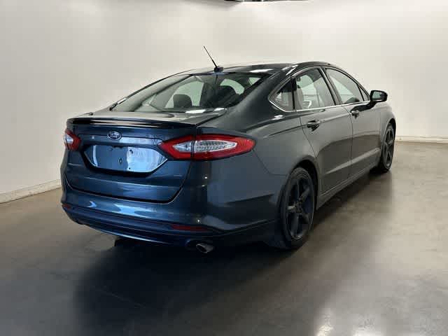 Thumbnail: 2015 Ford Fusion - 31