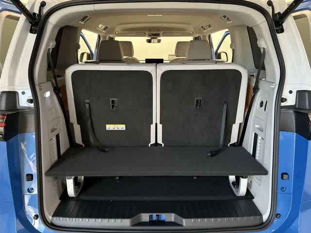 Thumbnail: 2025 Volkswagen ID.Buzz - 23