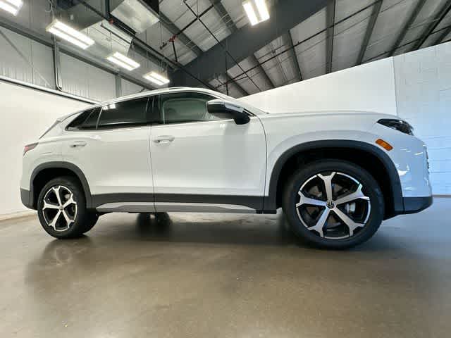 Thumbnail: 2026 Volkswagen Tiguan - 3