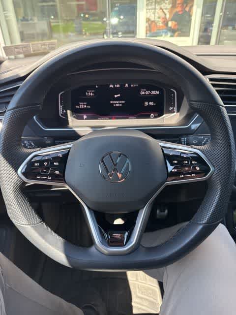 Thumbnail: 2022 Volkswagen Tiguan - 13