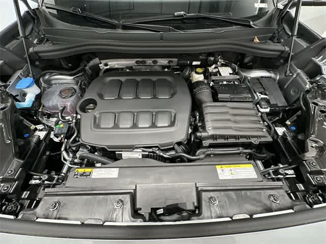 Thumbnail: 2025 Volkswagen Tiguan - 23