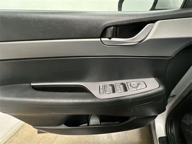 Thumbnail: 2021 Hyundai Palisade - 16