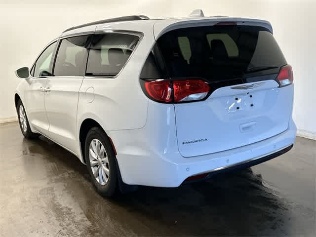 Thumbnail: 2018 Chrysler Pacifica - 35