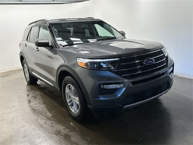 Thumbnail: 2022 Ford Explorer - 32