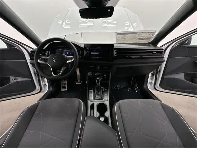 Thumbnail: 2026 Volkswagen Jetta - 18