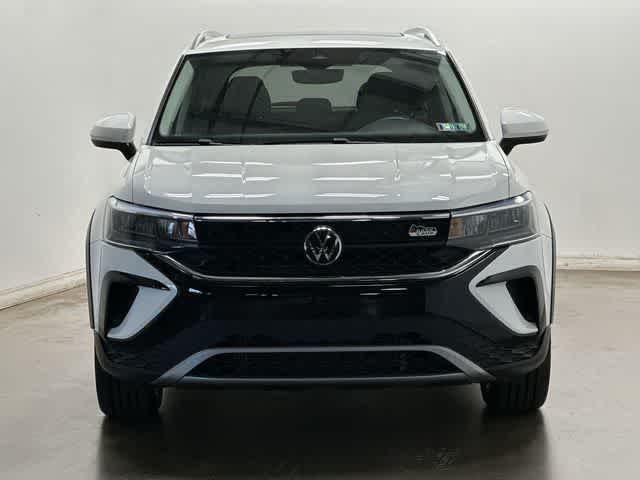 Thumbnail: 2023 Volkswagen Taos - 30