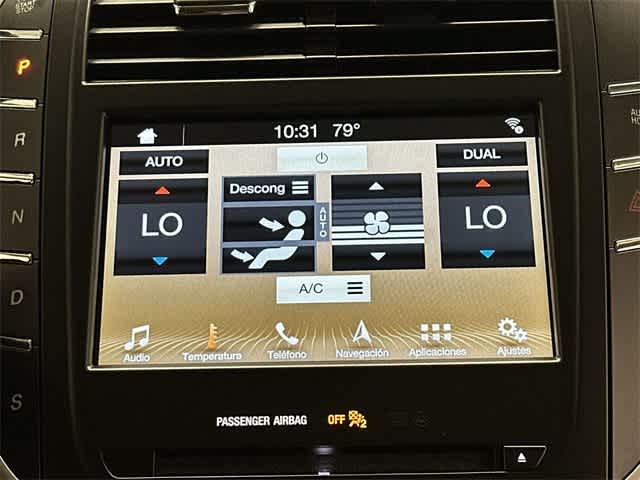 Thumbnail: 2017 Lincoln MKC - 16