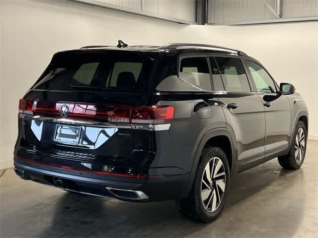 Thumbnail: 2024 Volkswagen Atlas - 33