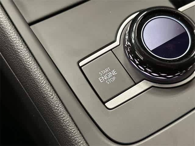 Thumbnail: 2026 Volkswagen Tiguan - 10