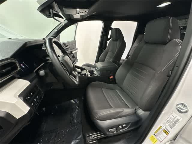 Thumbnail: 2024 Toyota Tacoma - 17