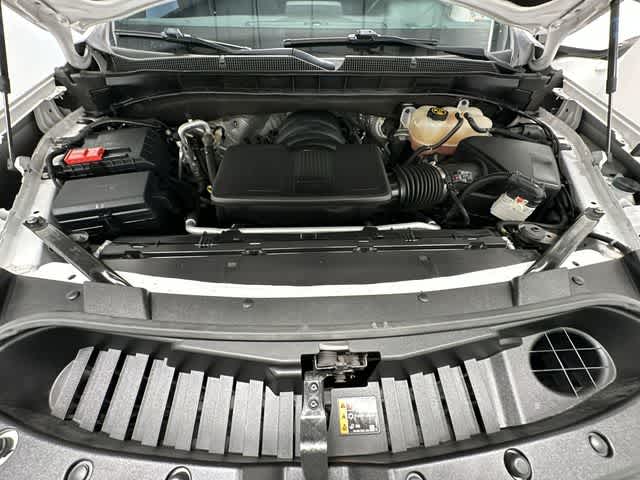 Thumbnail: 2022 Chevrolet Tahoe - 31