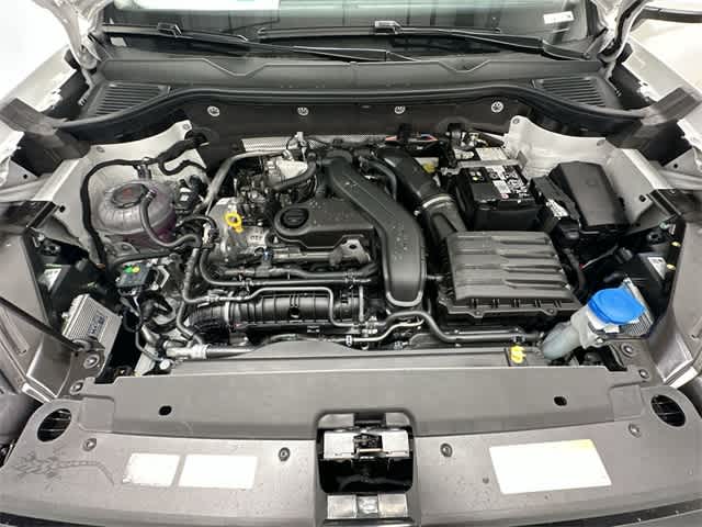 Thumbnail: 2025 Volkswagen Taos - 24