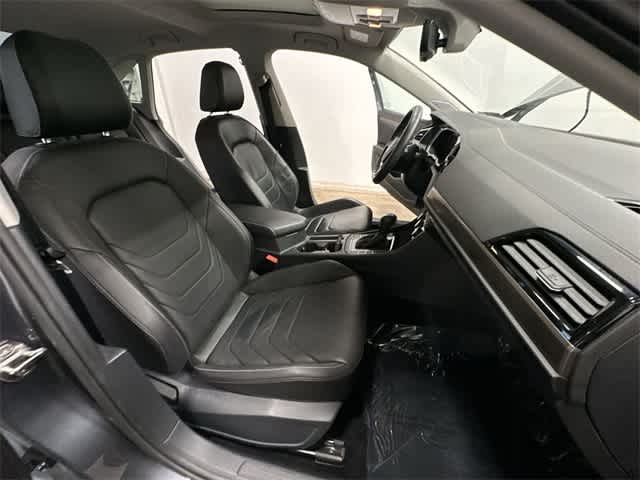 Thumbnail: 2021 Volkswagen Jetta - 25