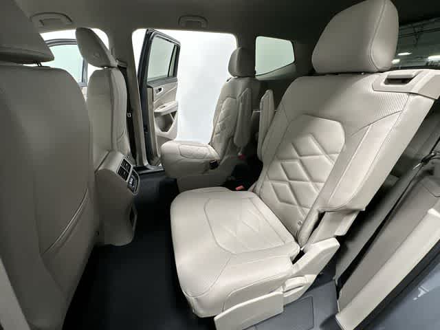 Thumbnail: 2026 Volkswagen Atlas - 17