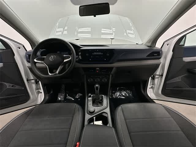 Thumbnail: 2022 Volkswagen Taos - 20