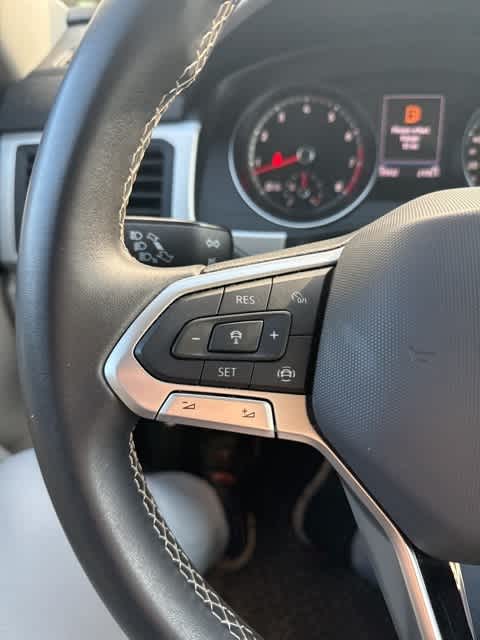 Thumbnail: 2021 Volkswagen Atlas - 16