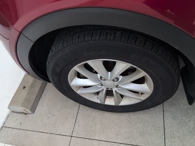 Thumbnail: 2017 Kia Sorento - 12