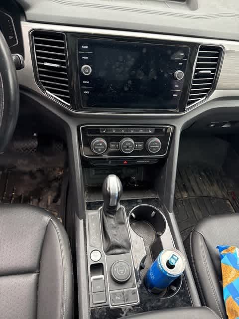 Thumbnail: 2021 Volkswagen Atlas - 16