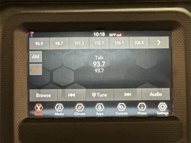 Thumbnail: 2022 Jeep Wrangler - 11