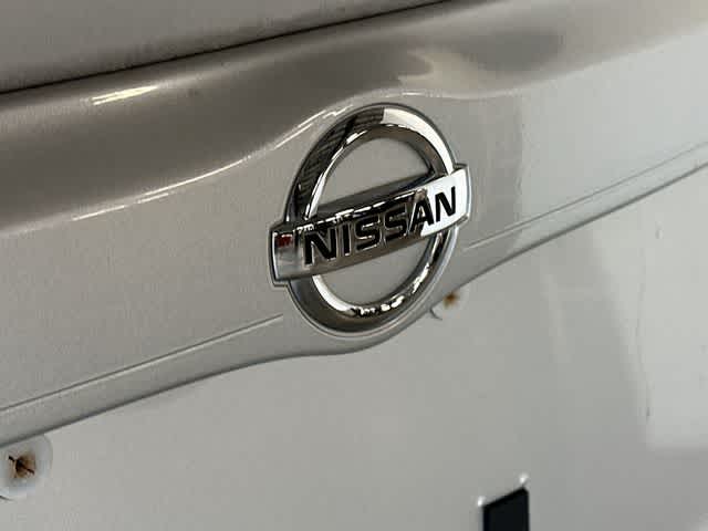 Thumbnail: 2012 Nissan Versa - 21