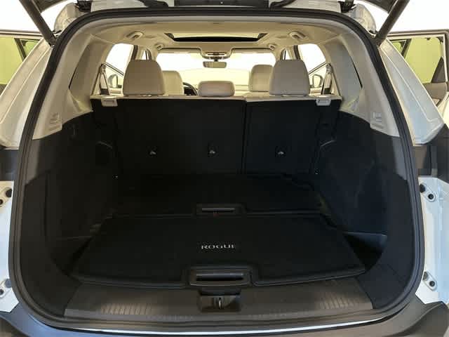 Thumbnail: 2023 Nissan Rogue - 26