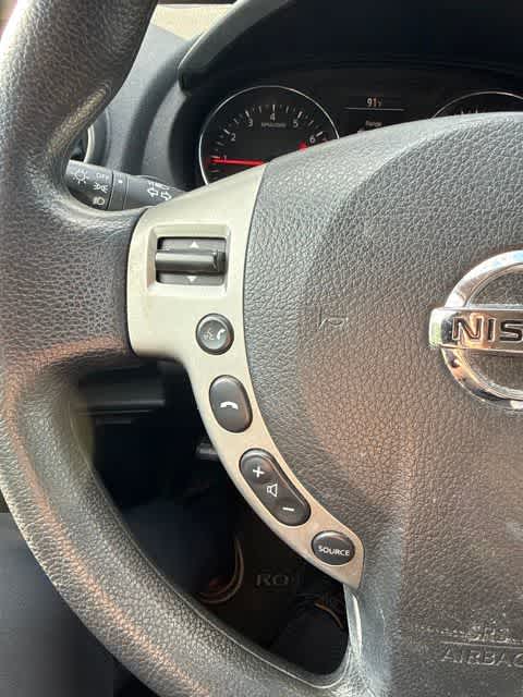 Thumbnail: 2015 Nissan Rogue - 16