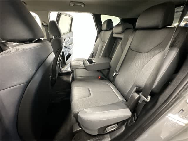 Thumbnail: 2022 Hyundai Santa Fe - 18