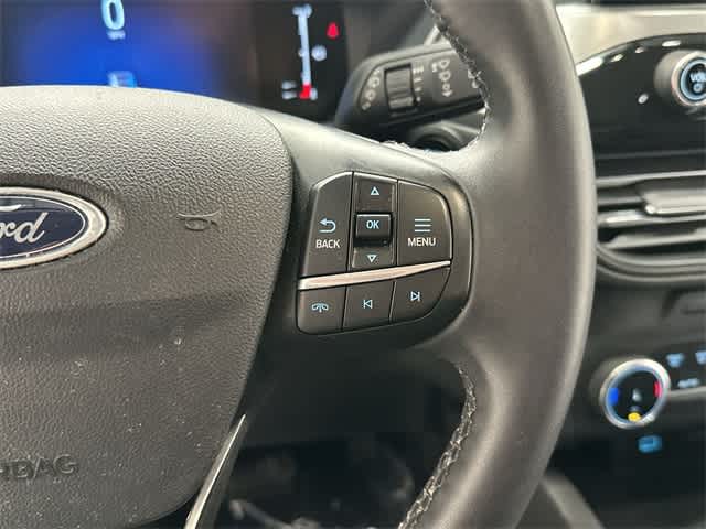 Thumbnail: 2023 Ford Escape - 9